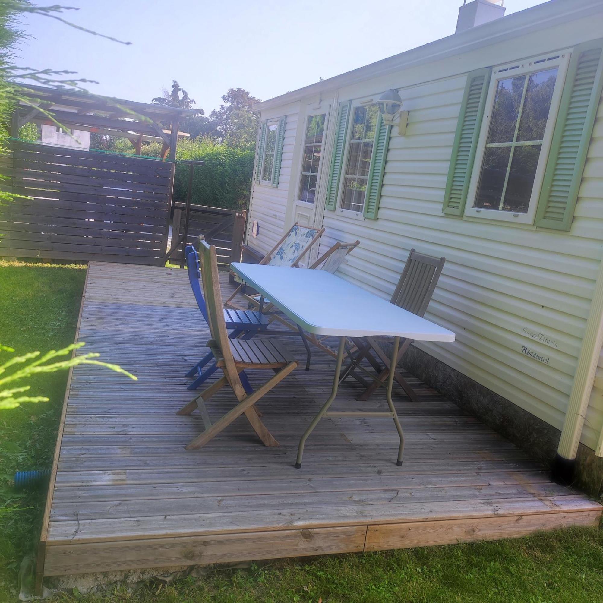 Mobile-Home Avec Terrasse โทนง-เลส์-แบงส์ ภายนอก รูปภาพ