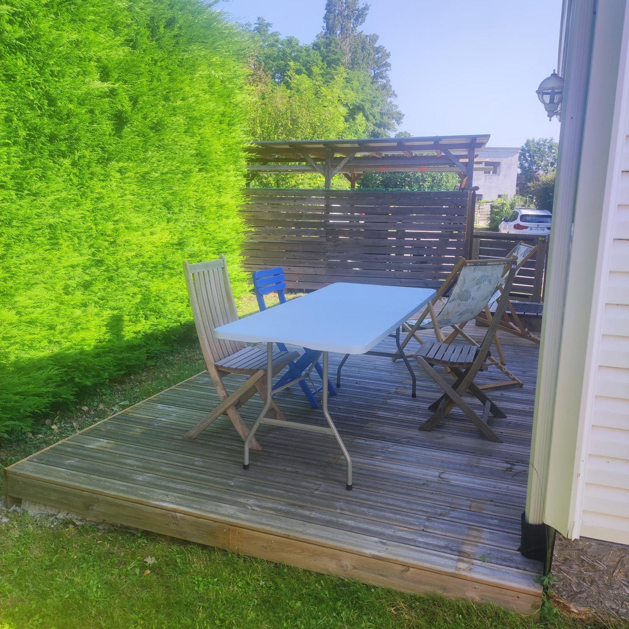 Mobile-Home Avec Terrasse โทนง-เลส์-แบงส์ ภายนอก รูปภาพ